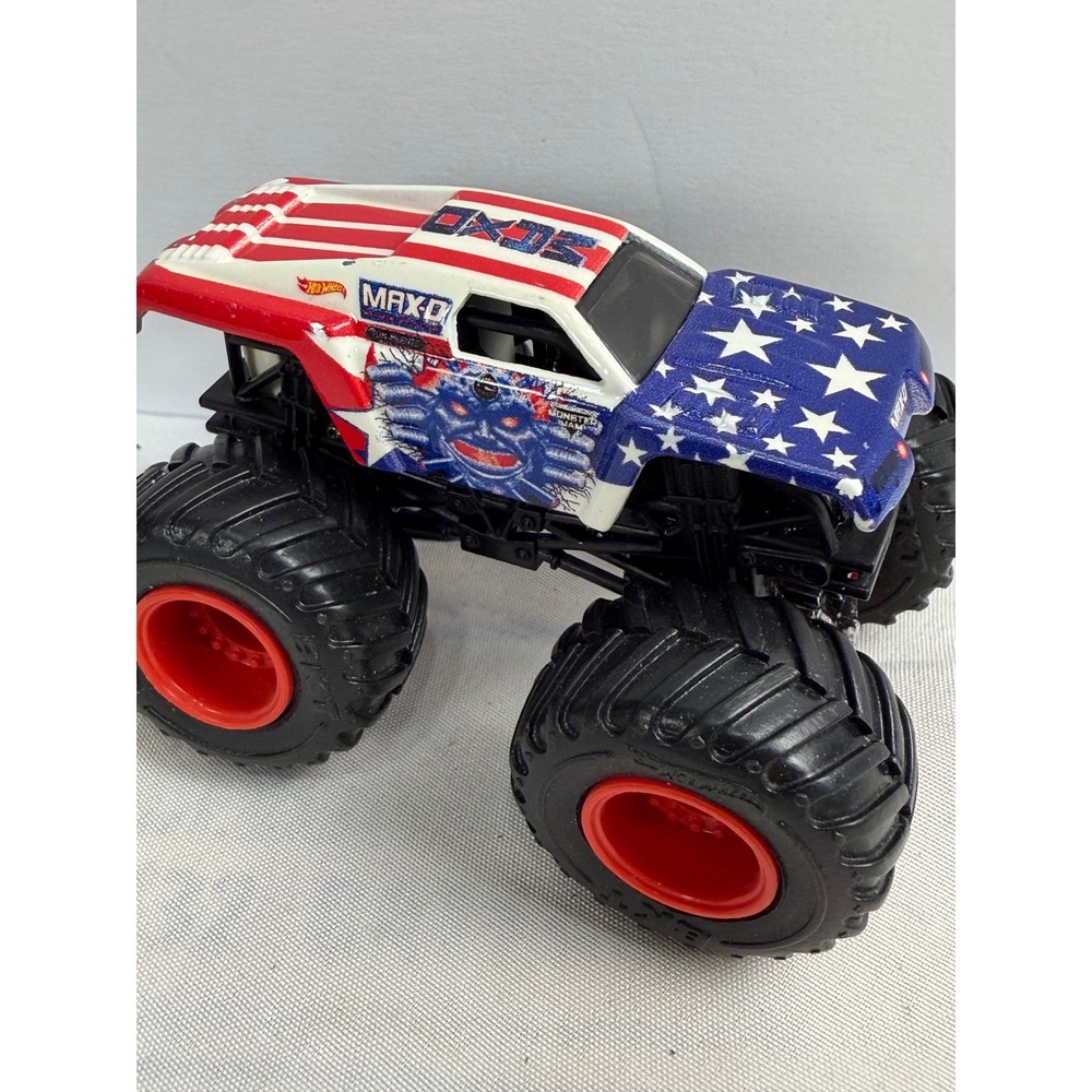 Hot Wheels Monster Jam Max-D American Flag Patriotic Monster Truck 1:64 Scale
